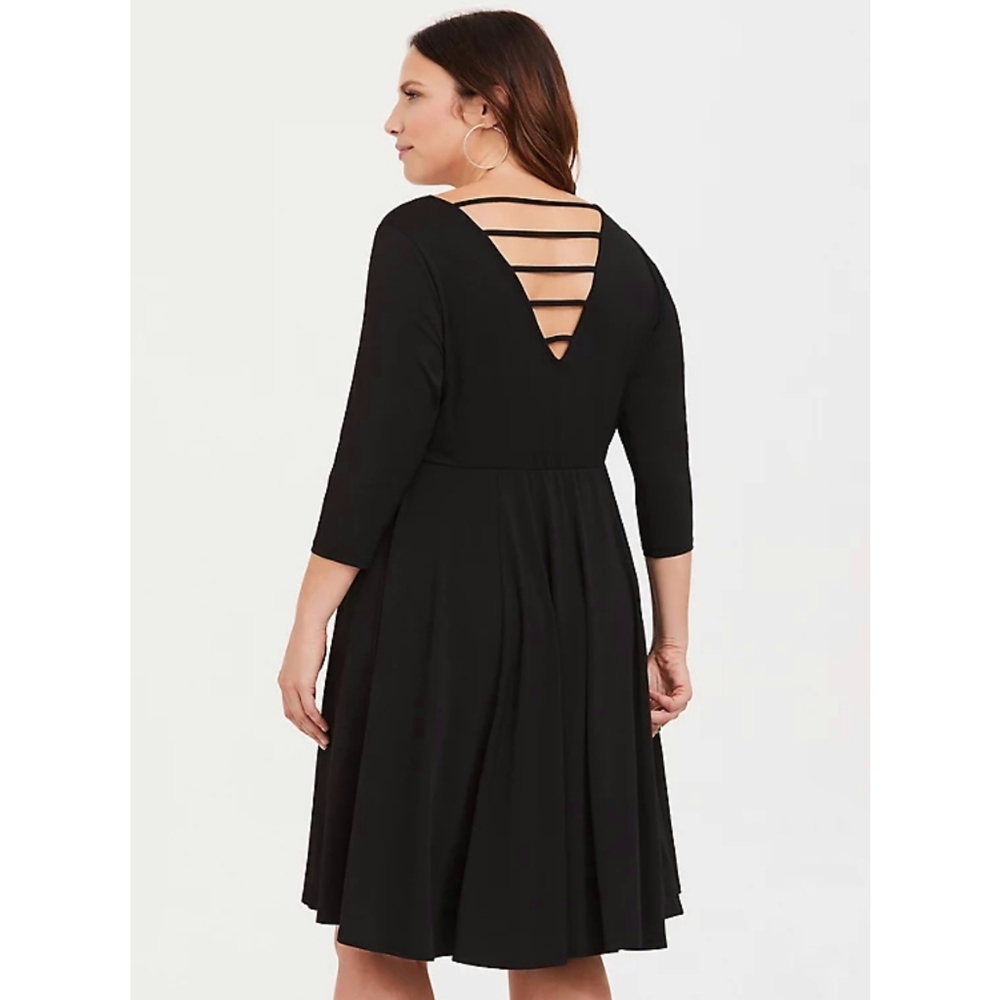 Torrid NWT Black Studio Skater Dress Size 4/ 4X